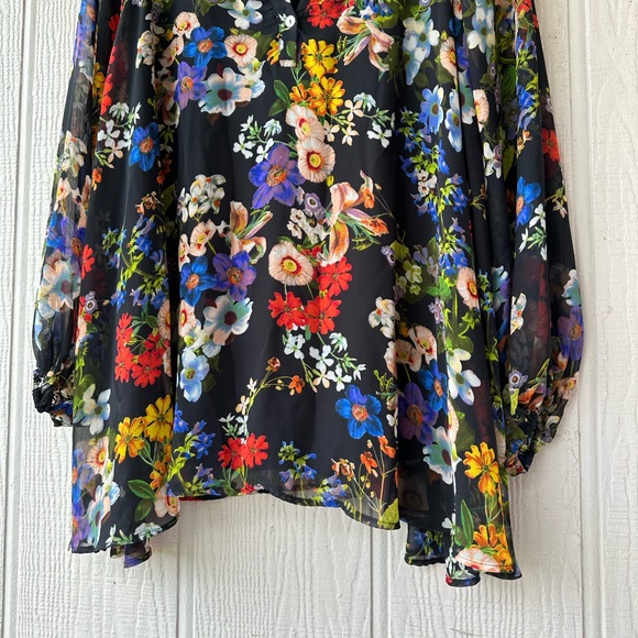 Jamie Tunic In Night Floral - Picture 11 of 11